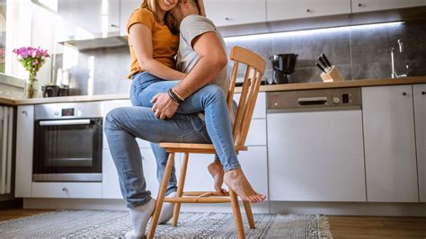 ASSTR & 19+ Meilleurs sites d'histoires de sexe gratuites comme .